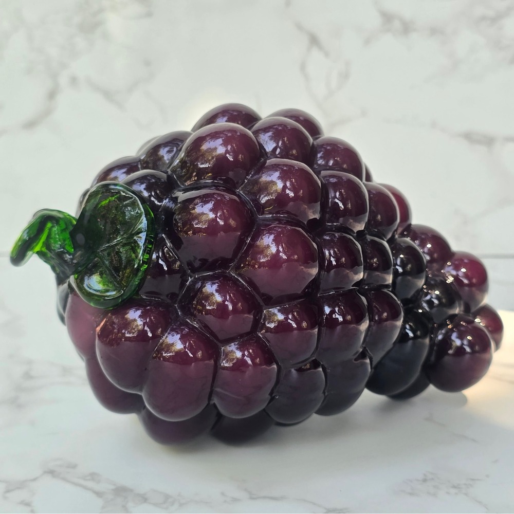 Vintage MCM Glass Grapes Purple Mid Century Modern Art Glass Cluster 6 inch